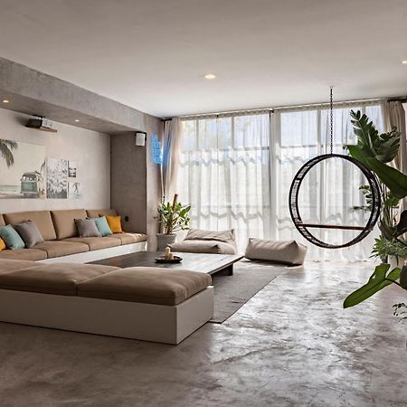 Luxury Apartment Close To The Beach Barcelona Bagian luar foto